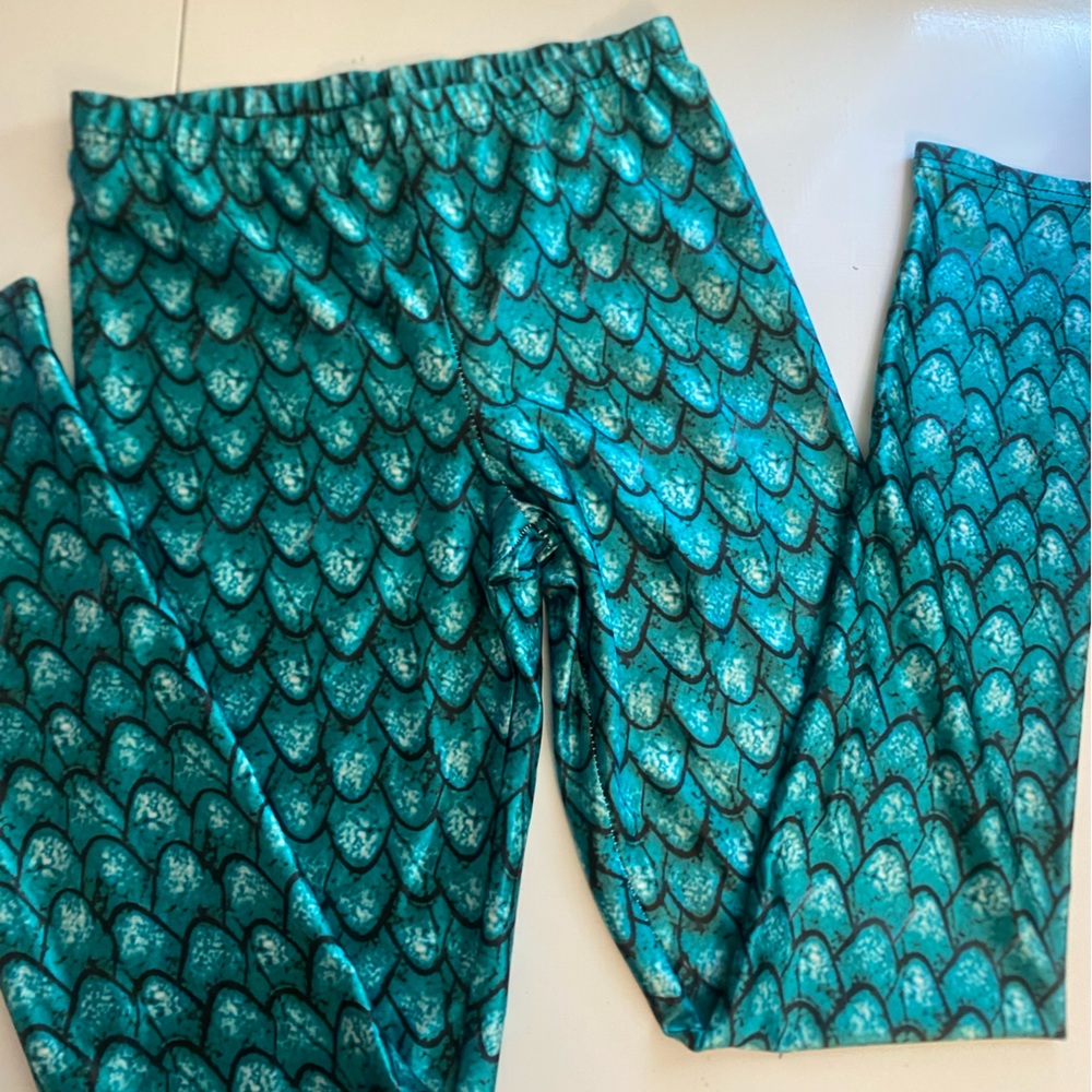 fish scale leggings (mermaid halloween) never worn